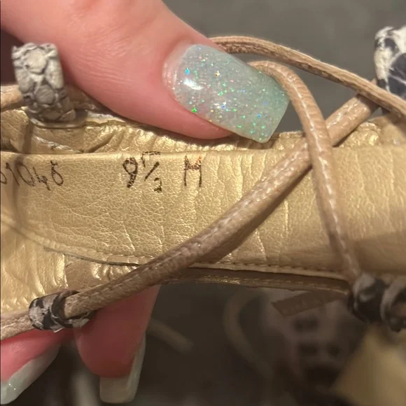 Stuart Weitzman Snakeskin Lace-Up Heels - Size 9 1/2 M - Picture 14 of 14